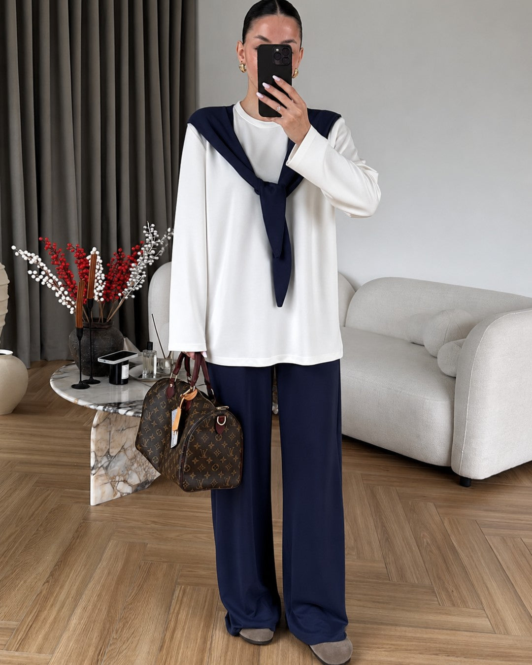 Minimal Scarf Lounge Set