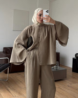 Pleated Wide-Leg Set