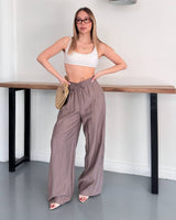 Relaxed Wide-Leg Pants