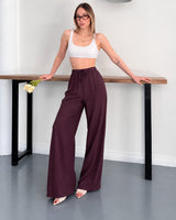 Relaxed Wide-Leg Pants