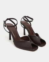 Soft Minimal Heels