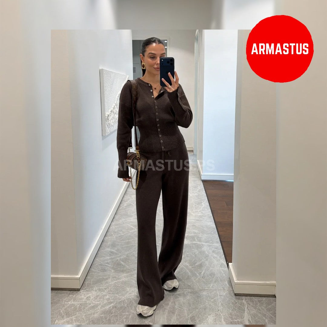 Two Piece Set