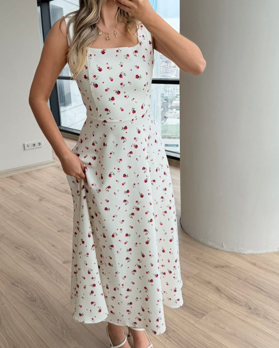 Whisper Fleur Midi Dress
